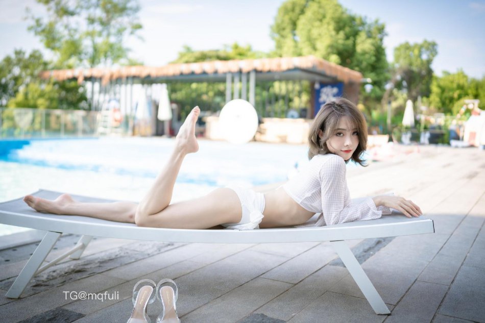 王筱沐沐 2026-03-21 17:05:52 【嘉宾贴】性感网纱泳衣