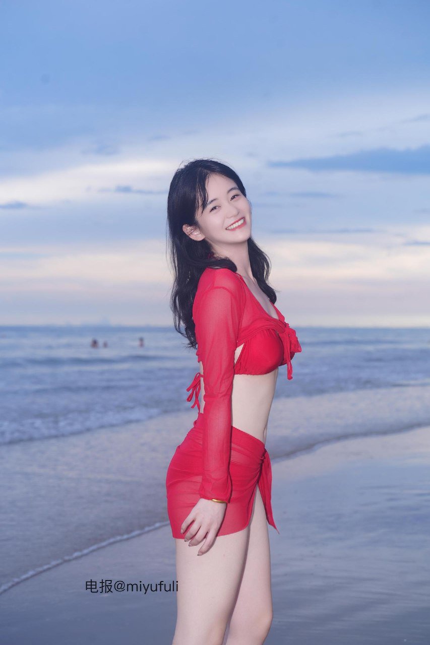 YY 2026-03-11 14:10:18 【嘉宾专属】Y宝的专属写真海边比基尼哦 第4张