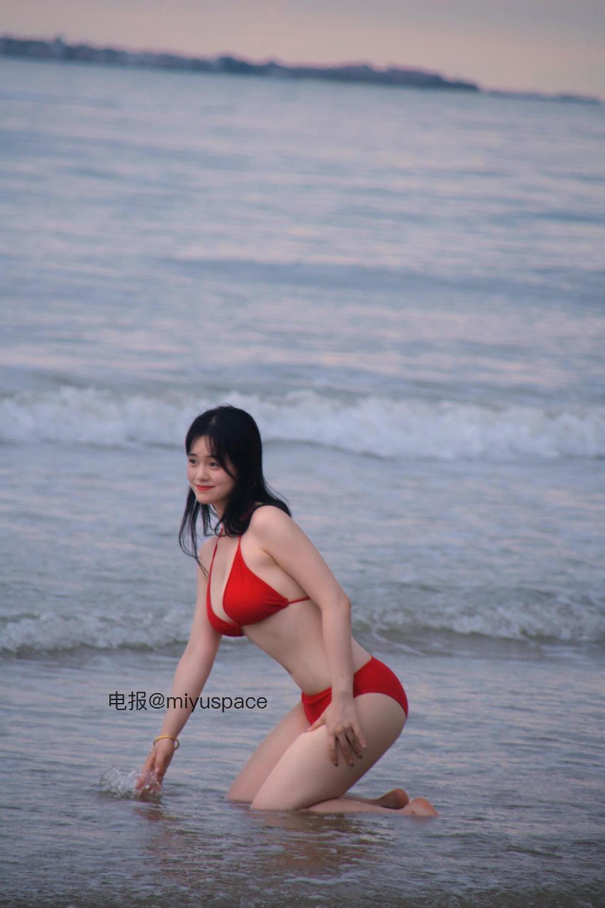 YY 2026-03-11 14:10:18 【嘉宾专属】Y宝的专属写真海边比基尼哦 第3张