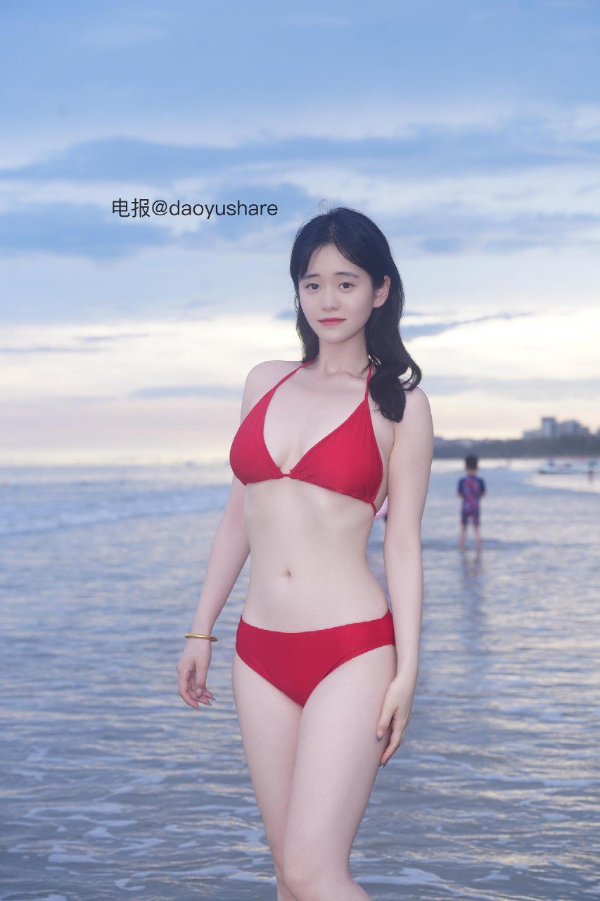 YY 2026-03-11 14:10:18 【嘉宾专属】Y宝的专属写真海边比基尼哦 第20张