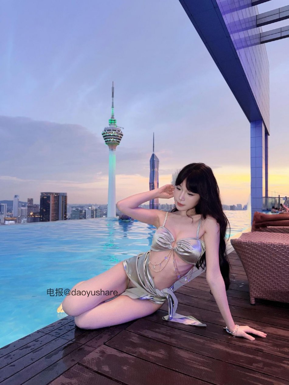 虎牙奶盖 2026-03-14 23:46:59 【付费贴】一组比基尼写真
