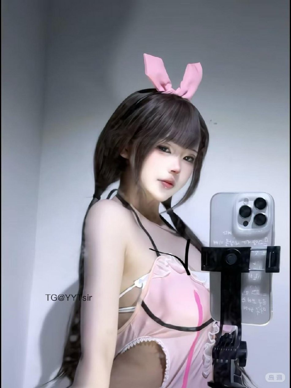 杏任豆腐 2026-03-20 17:34:46 天青色等烟雨