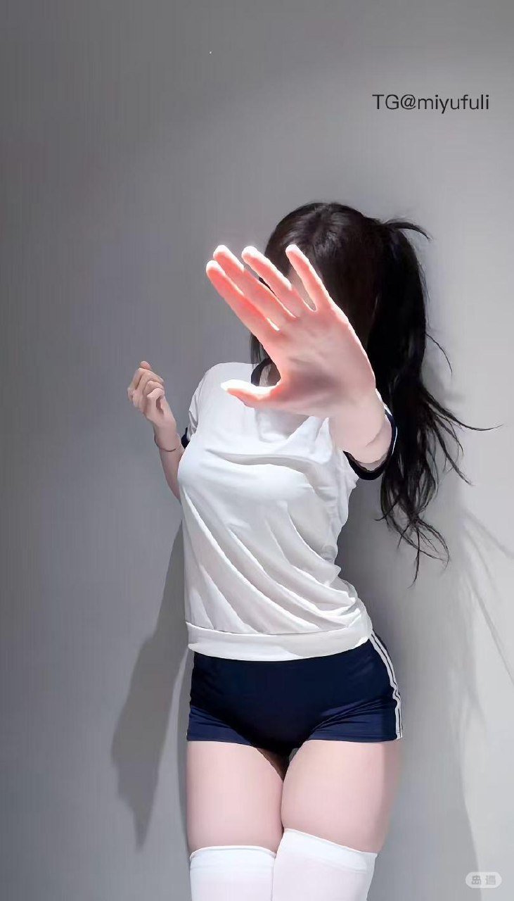 月亮 2026-04-02 07:41:17 很内向 打车一般叫司机先走 第1张