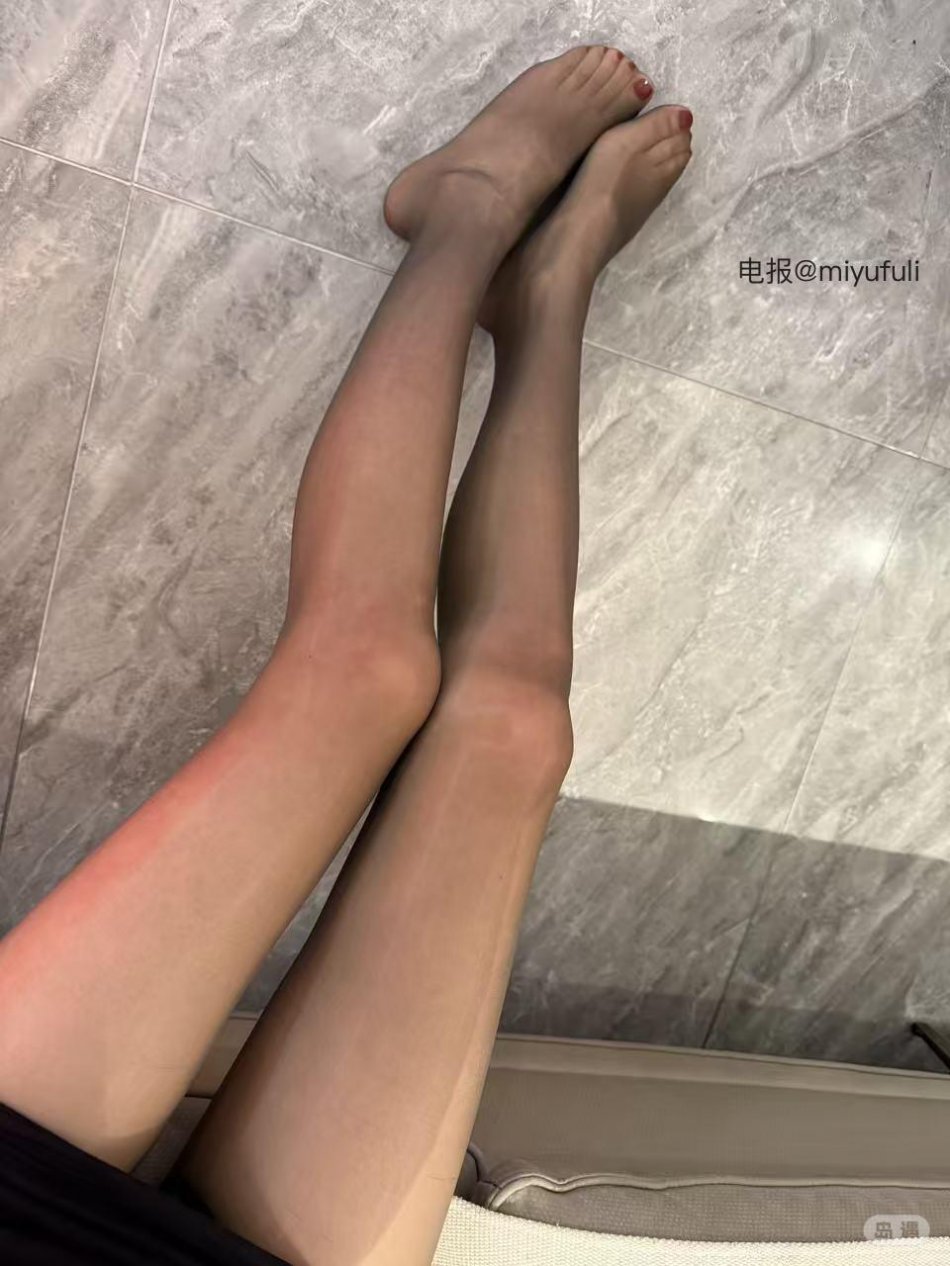 粉红小香猪 2026-04-05 23:53:03 偷偷给没睡觉的宝宝看👀 第2张