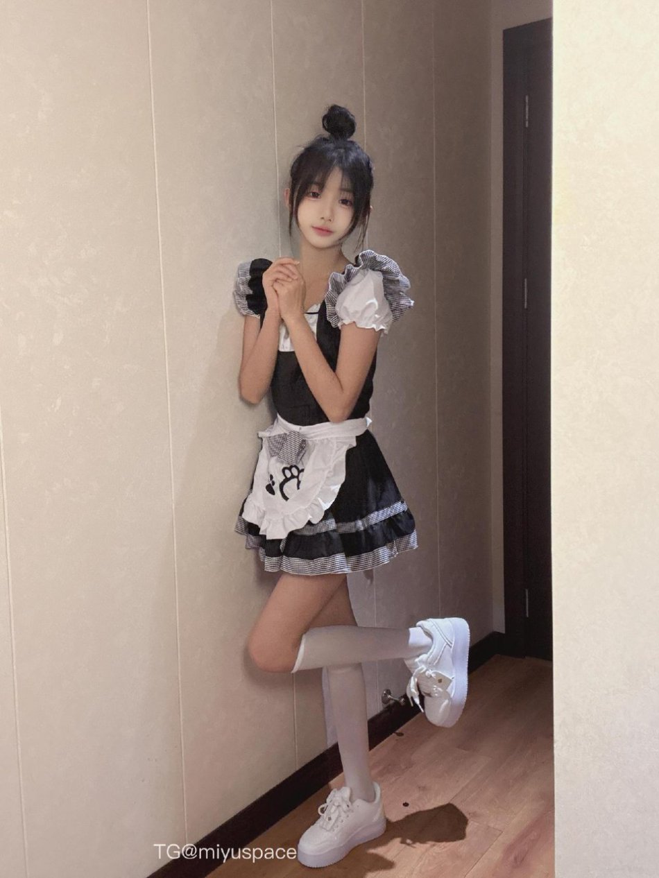 恬恬 2026-04-06 23:32:42 【嘉宾帖】恬恬女仆装写真集 第1张