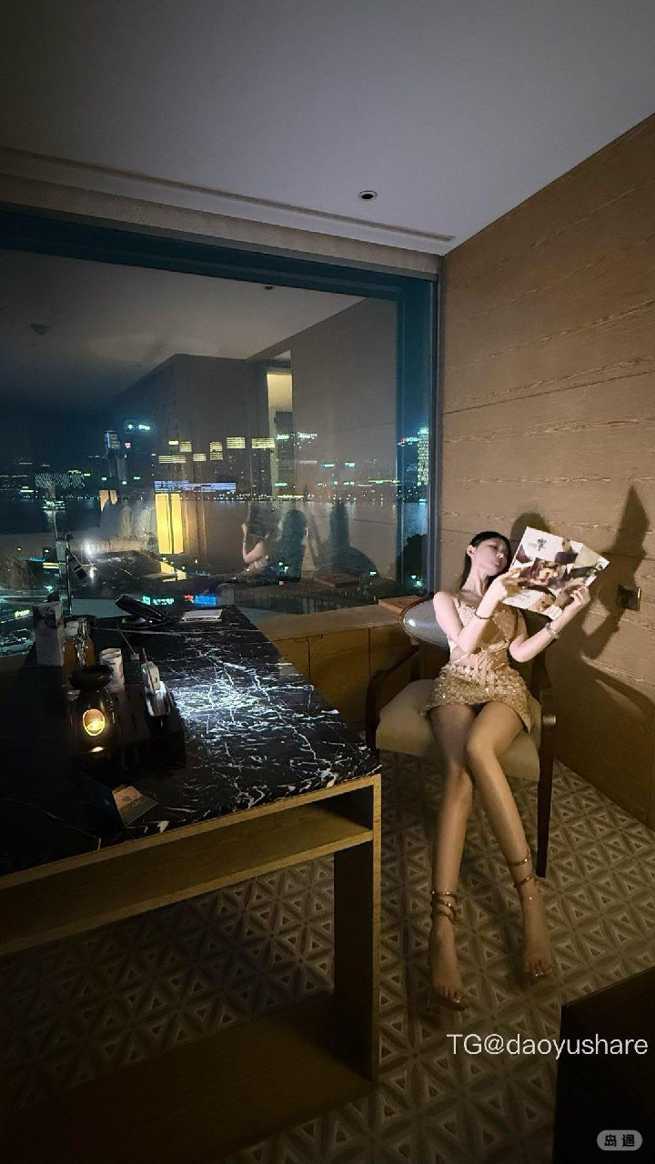 夏天yu 2026-04-01 19:06:49 喜欢吗 专门给你拍的