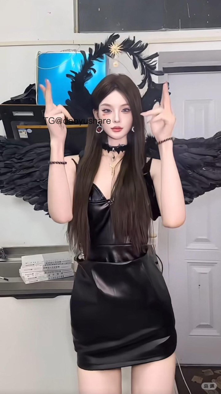 范范X 2026-04-02 02:49:26 范范今天是邪恶小天使👼