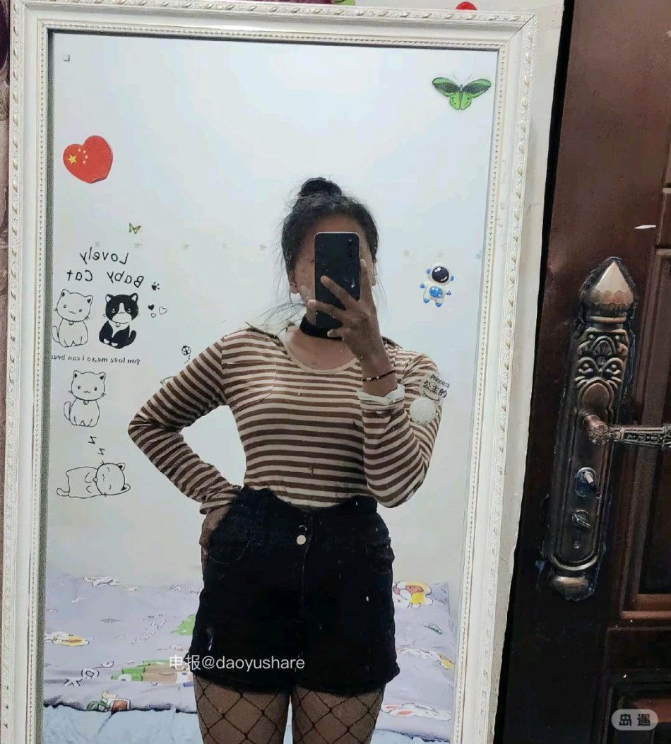 小妈小宝贝 2026-04-17 02:28:33 想！