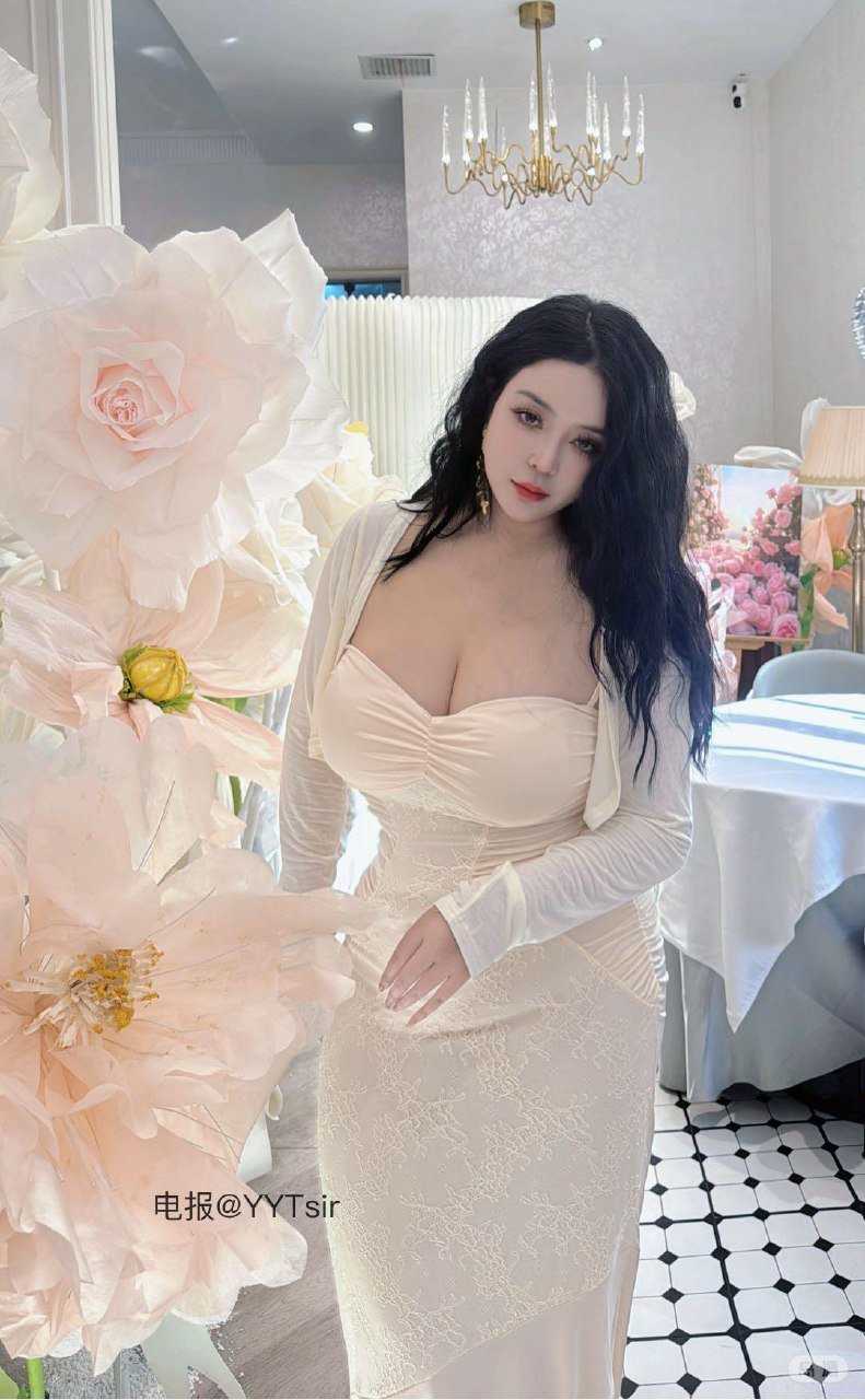 婉彤 2026-04-08 19:47:45 做我男人的话……