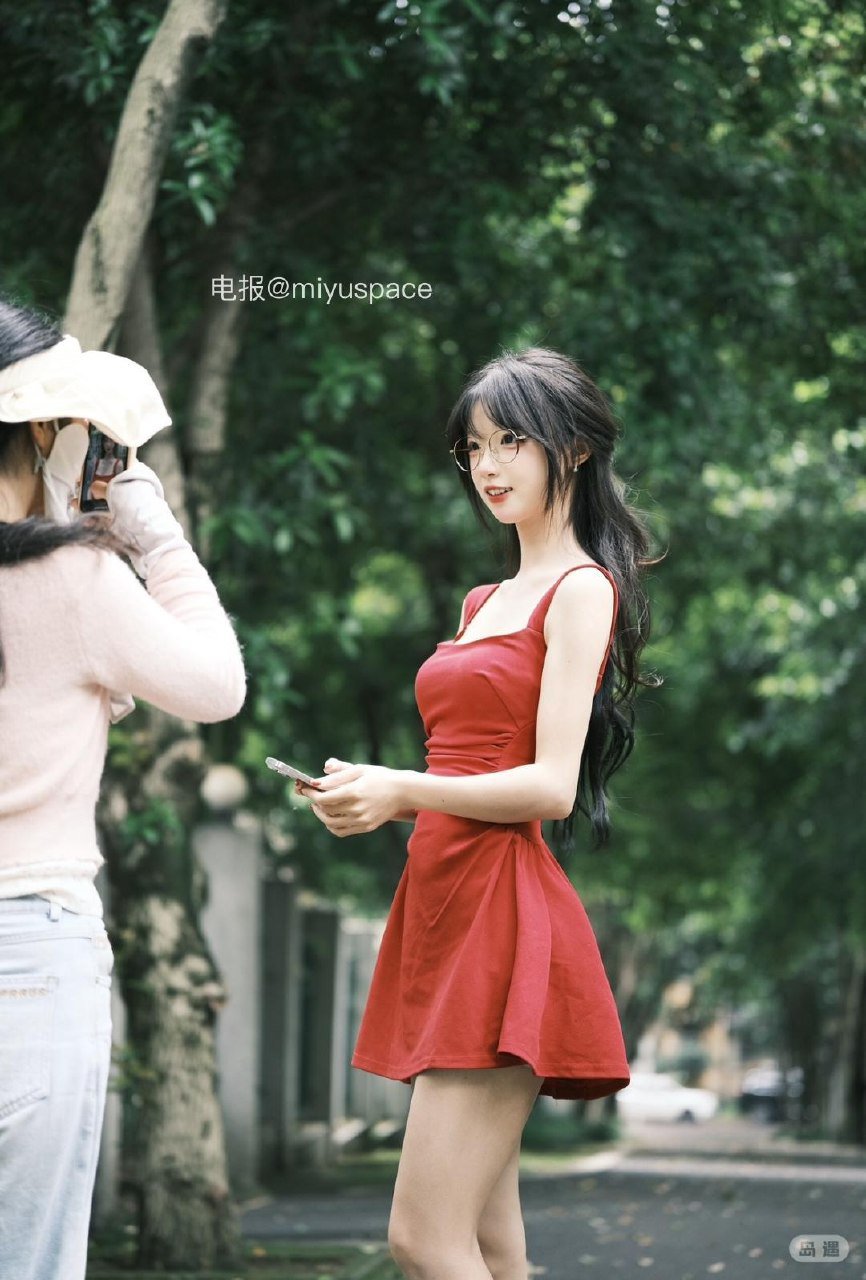 兔大王 2026-04-21 17:51:21 被路人摄影师抓拍了一张美图 第5张