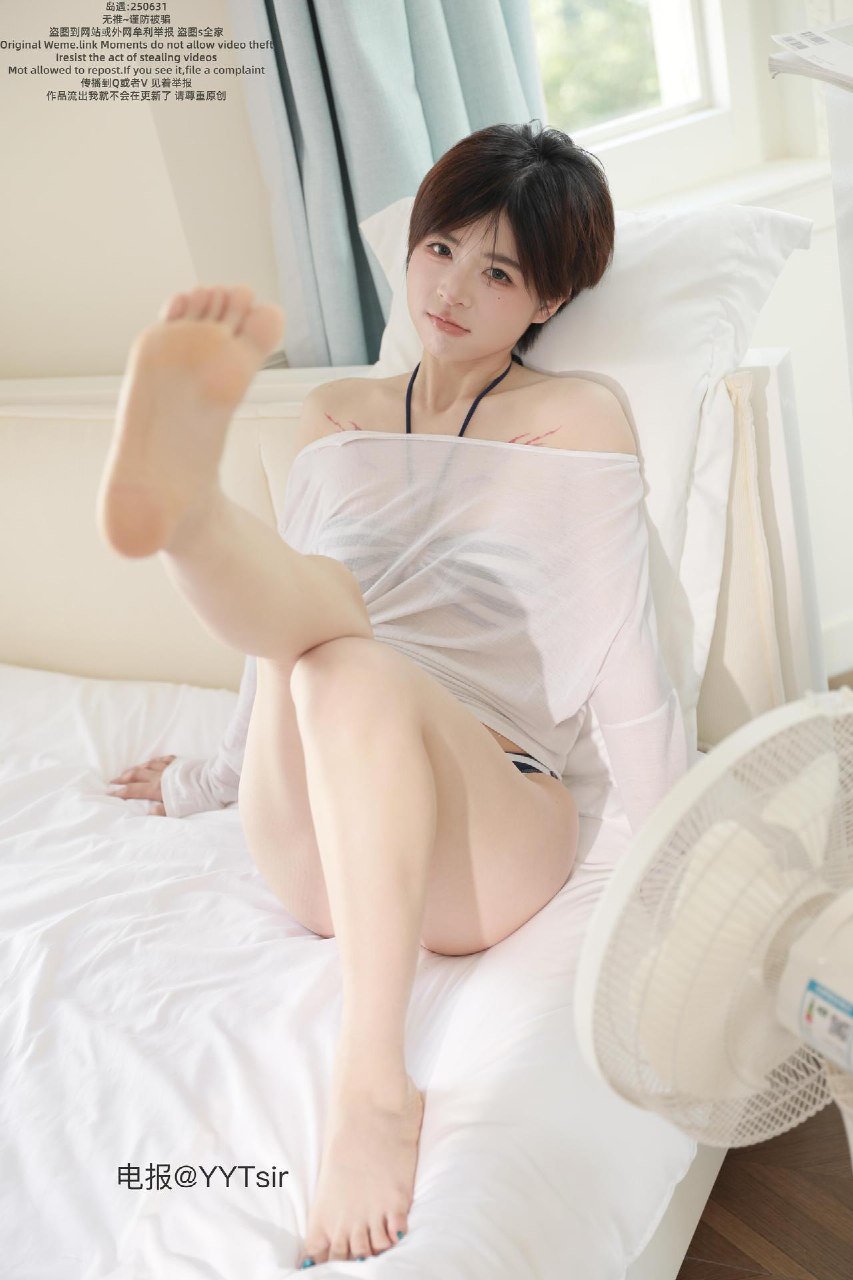 短发那只猫 2026-04-22 11:59:03 【写真合集首发】60张写真 第17张