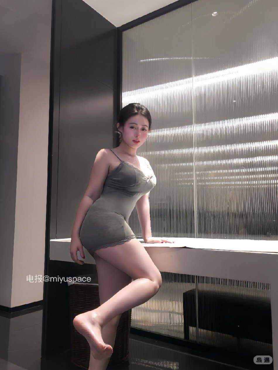 沅瑶 2026-04-24 13:01:13 其实我不太懂喜欢 可我想走向你