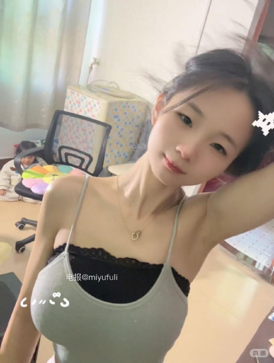 嫣然 2026-04-30 01:55:11 睡不着好想听你的声音 第1张