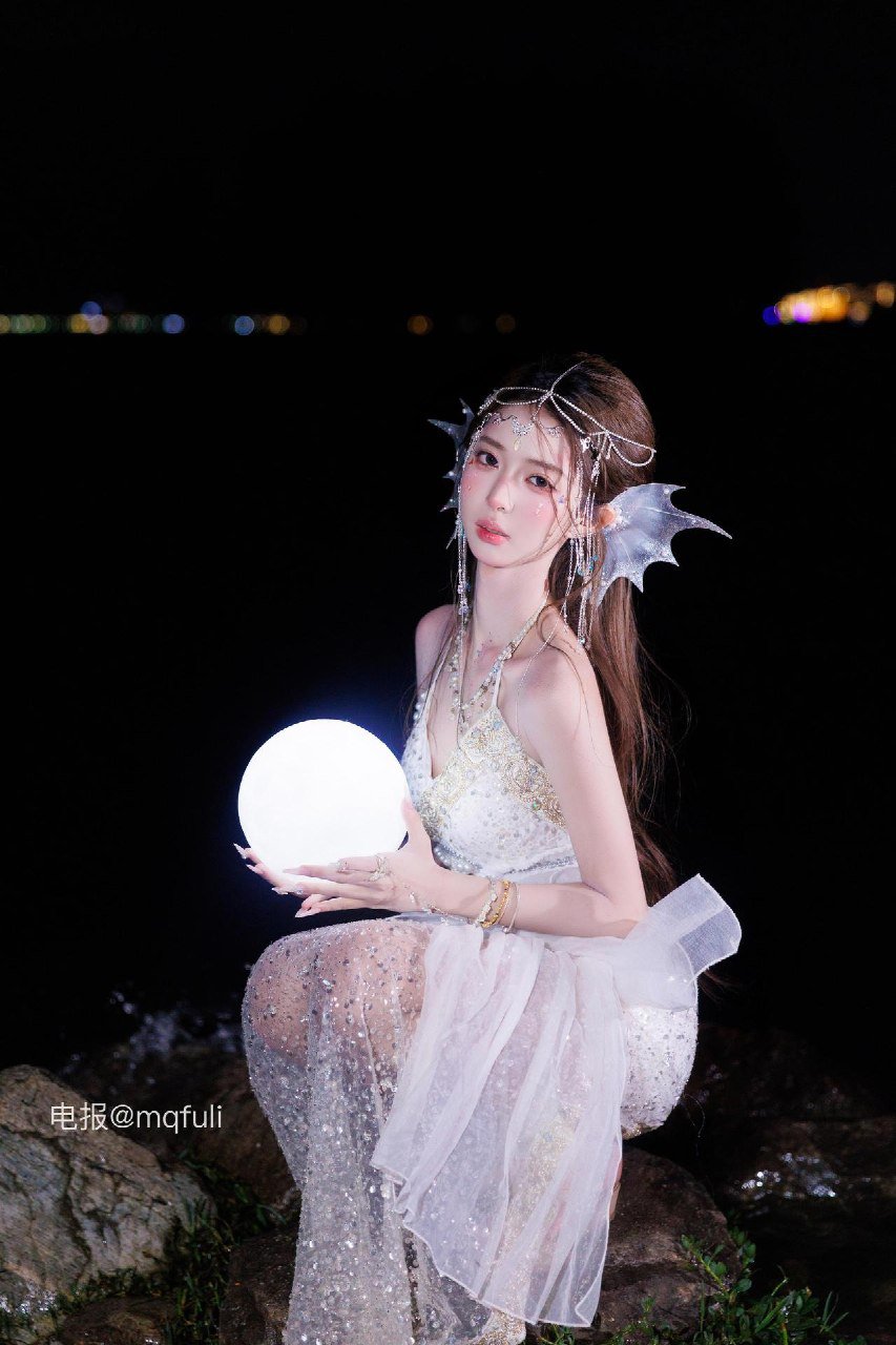 巧克力妈妈 2026-05-06 12:43:28 【嘉宾专属】小白裙出列