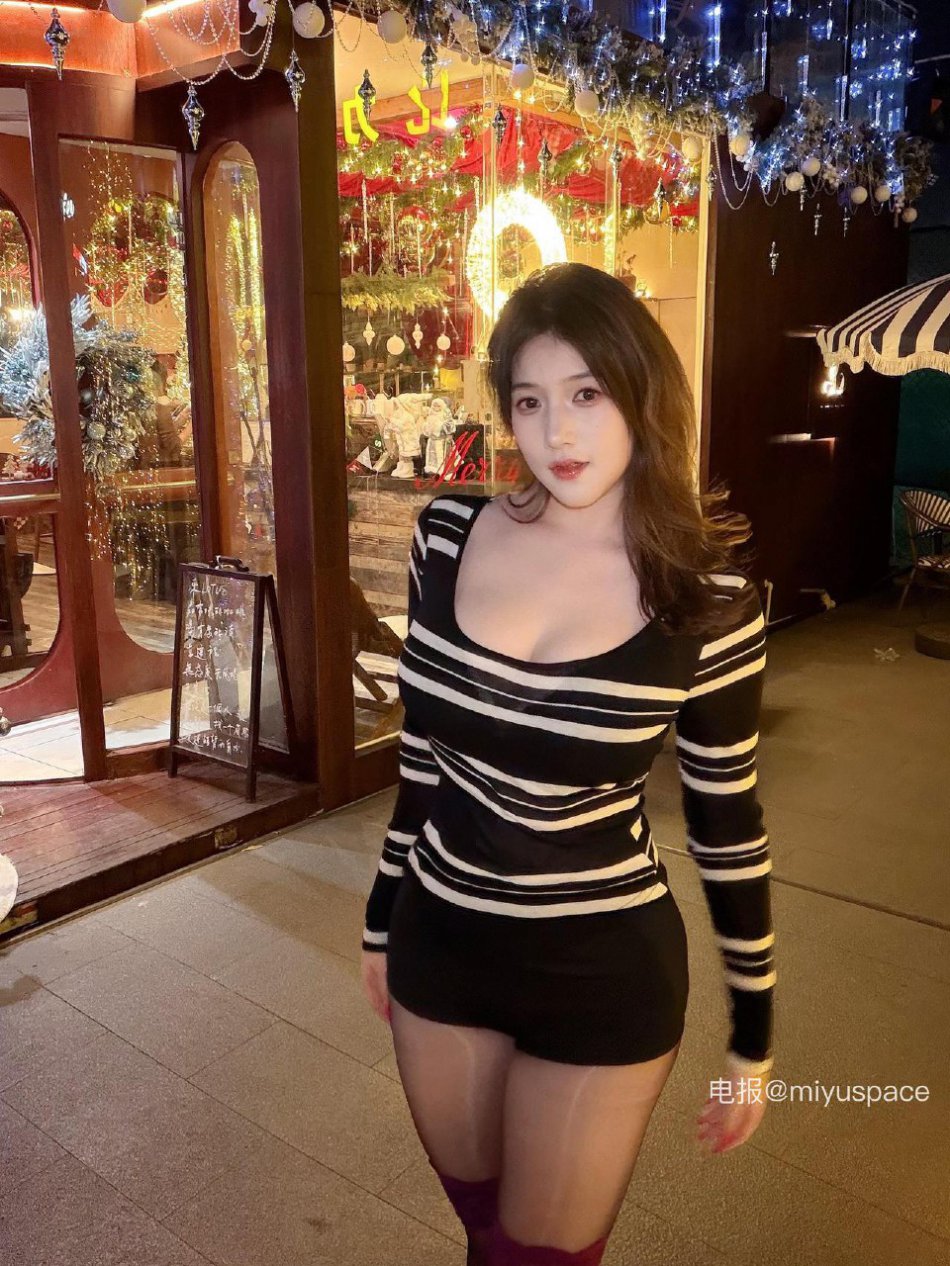 可可西 2025-11-25 11:10:06 圣诞壁纸 喜欢的宝宝 快来解锁