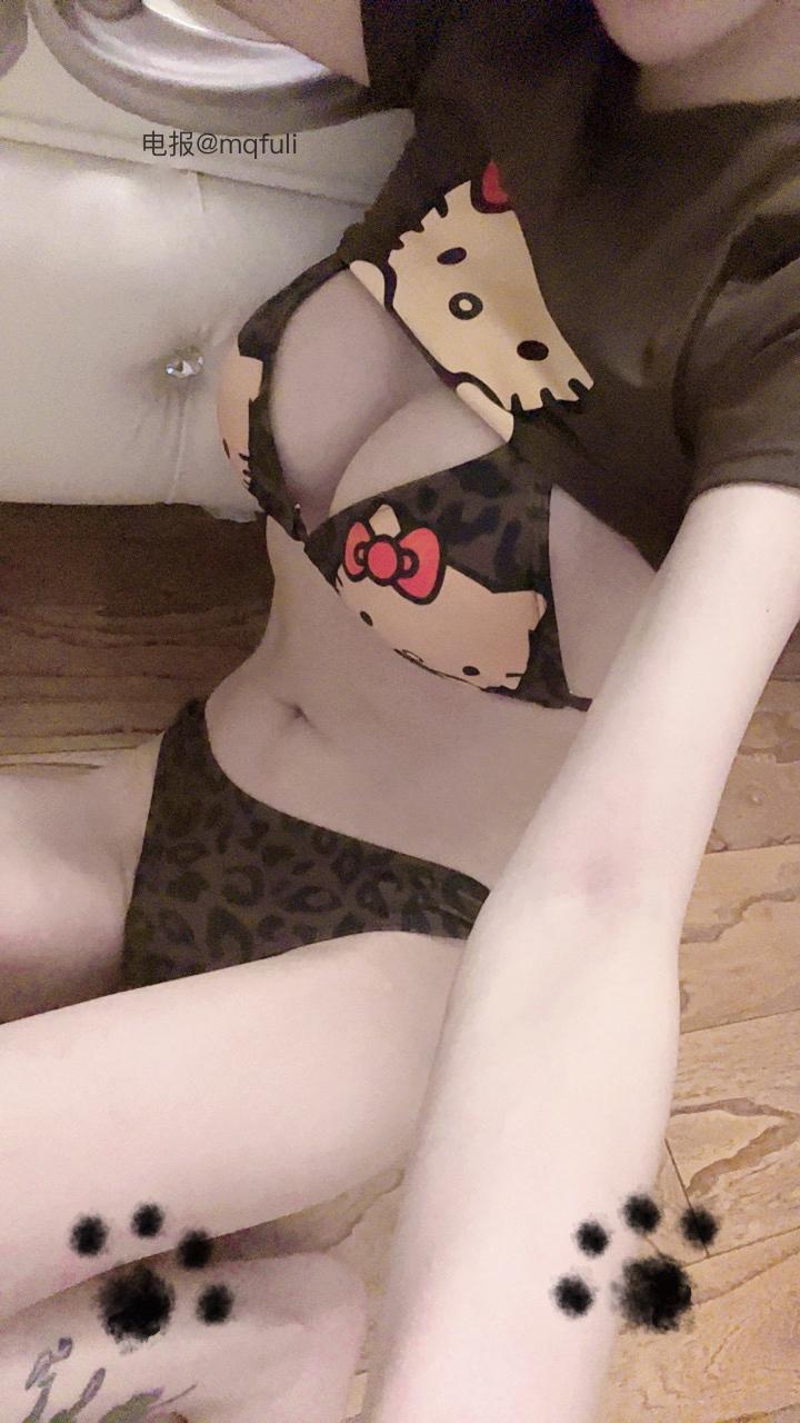 史迪西 2025-05-23 21:53:07 想试试被哥哥强制开机的感觉 第5张