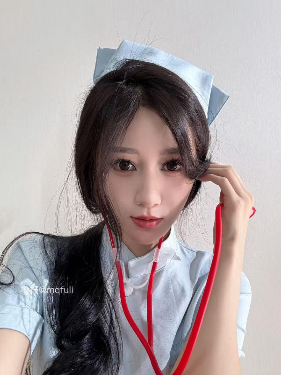 唐十七 2025-05-28 14:21:15 翘臀 第6张