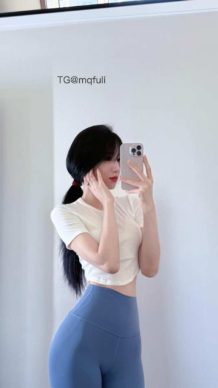 唐十七 2025-05-28 14:21:15 翘臀 第8张