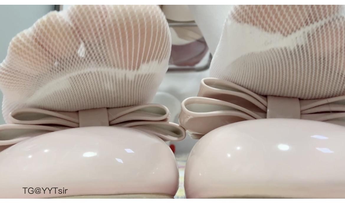 奶黄包 2025-05-30 16:31:50 小皮鞋#穿搭##萝莉# 一只奶黄包 第15张