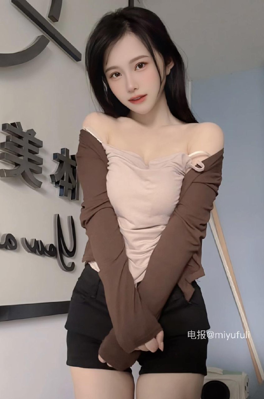 财神爷的心尖尖 2025-05-30 18:40:20 有喜欢的福利可以评论哦~我都会看👀 第1张