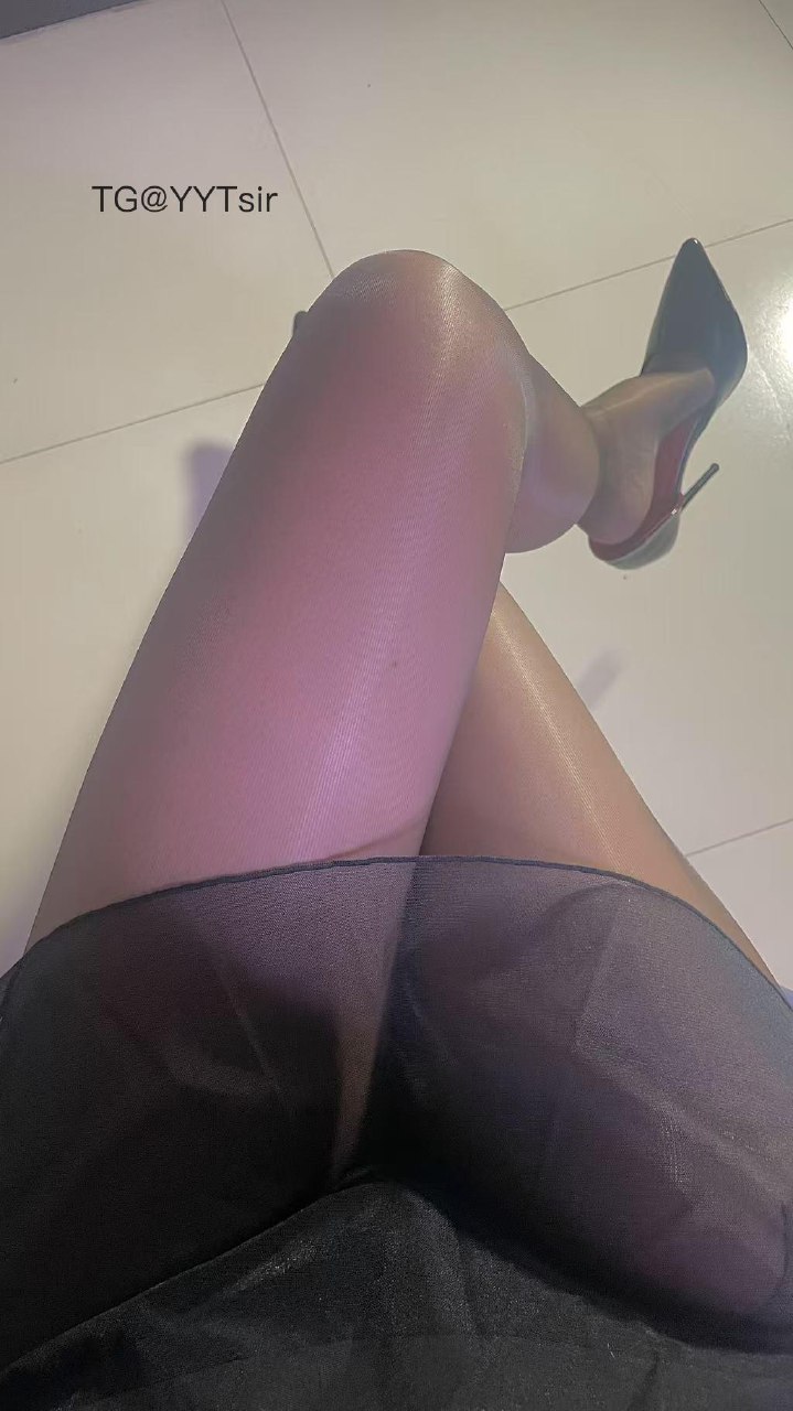 喵喵酱 2025-05-30 21:48:34 透视网纱情趣衣➕黑丝系列大片 第11张