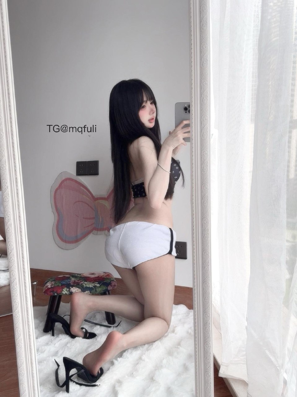 是只小甜宠 2025-05-30 22:54:02 他不懂#腿控##反差##少女##秀身材##颜值# 第2张