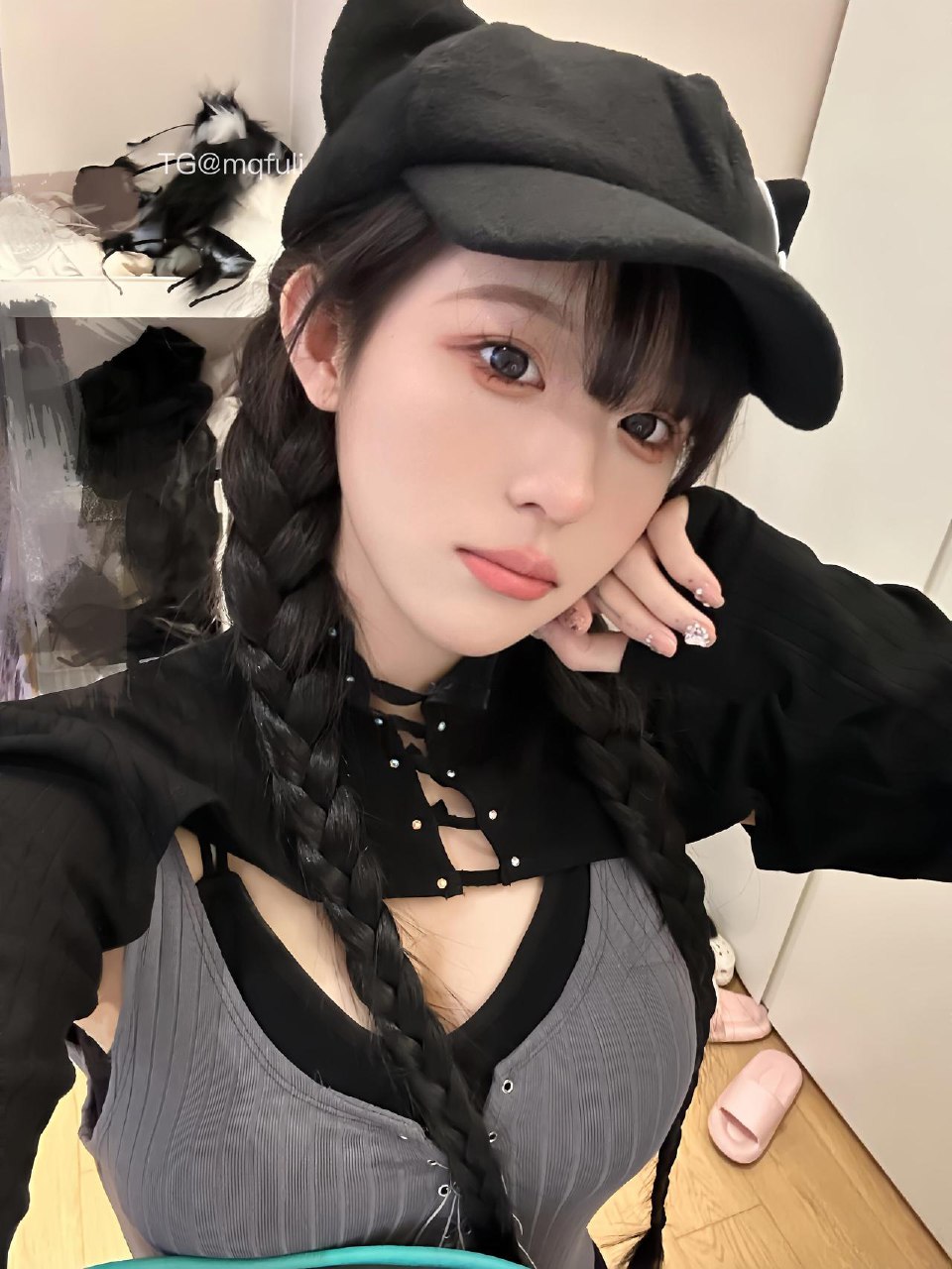 超蓝布罗莉 2025-05-31 03:51:22 也不知道怎么了一天到晚的想找哥哥 第5张