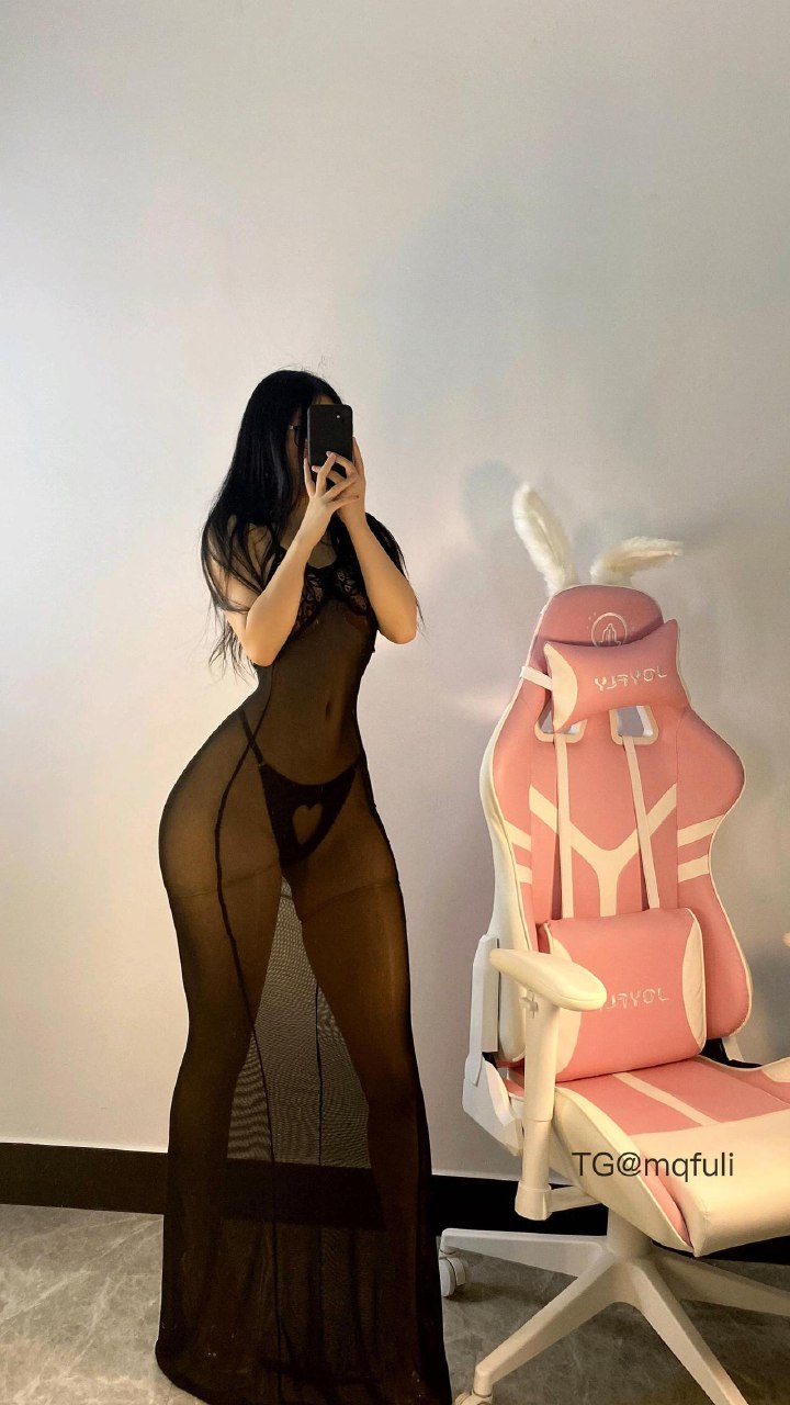 洋洋不是洋妞 2025-05-31 08:36:34 《❤️丁丁》黑丝透纱 第2张