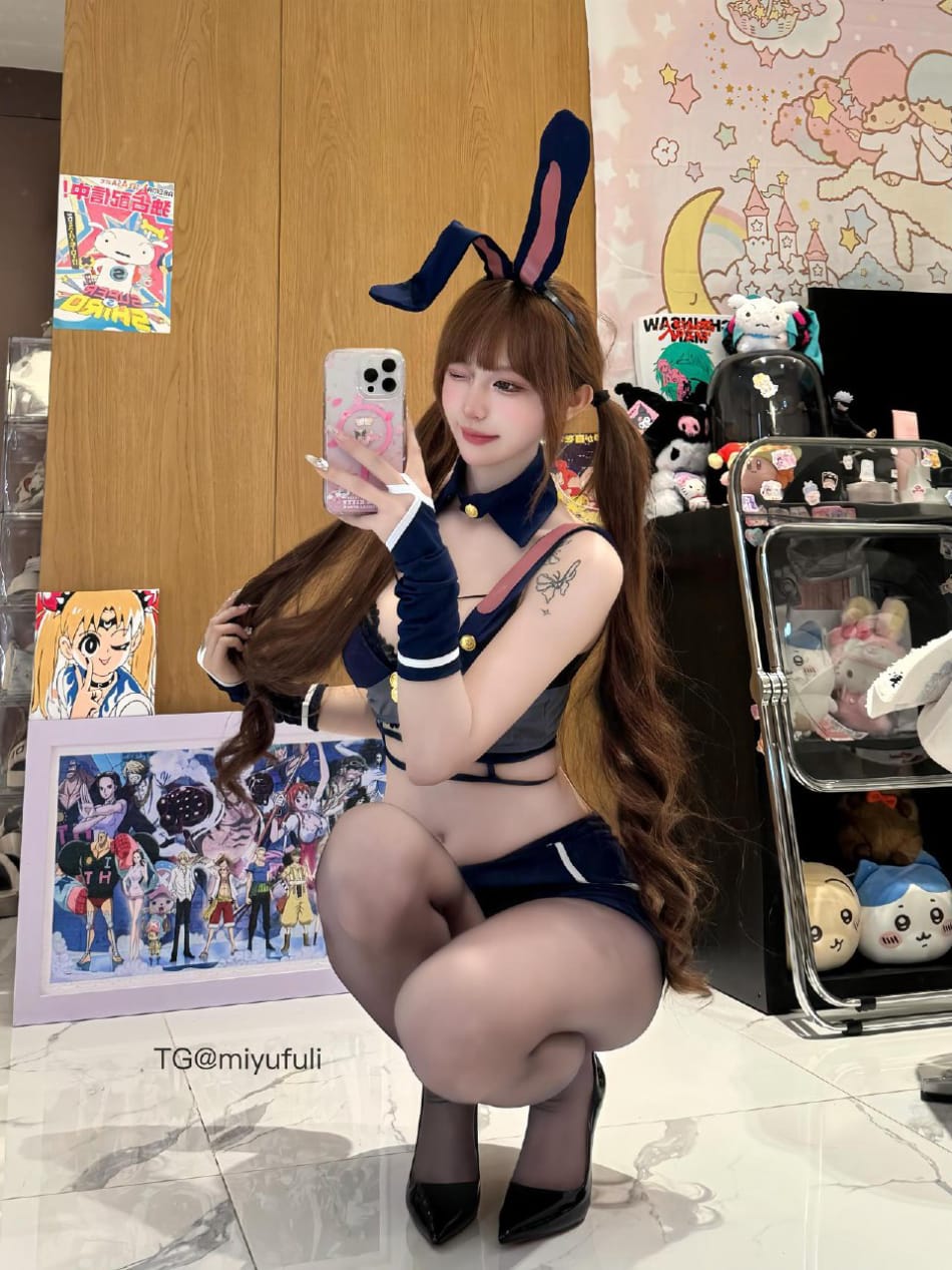超蓝布罗莉 2025-06-01 04:32:45 我就是兔兔🐰本兔🐰#萝莉# 第4张