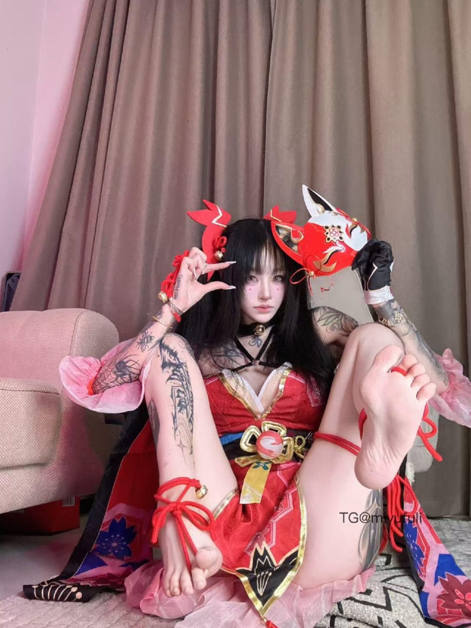 九条南无 2025-06-01 14:51:33 双腿打开🥵里面的内容更得你喜欢 第2张