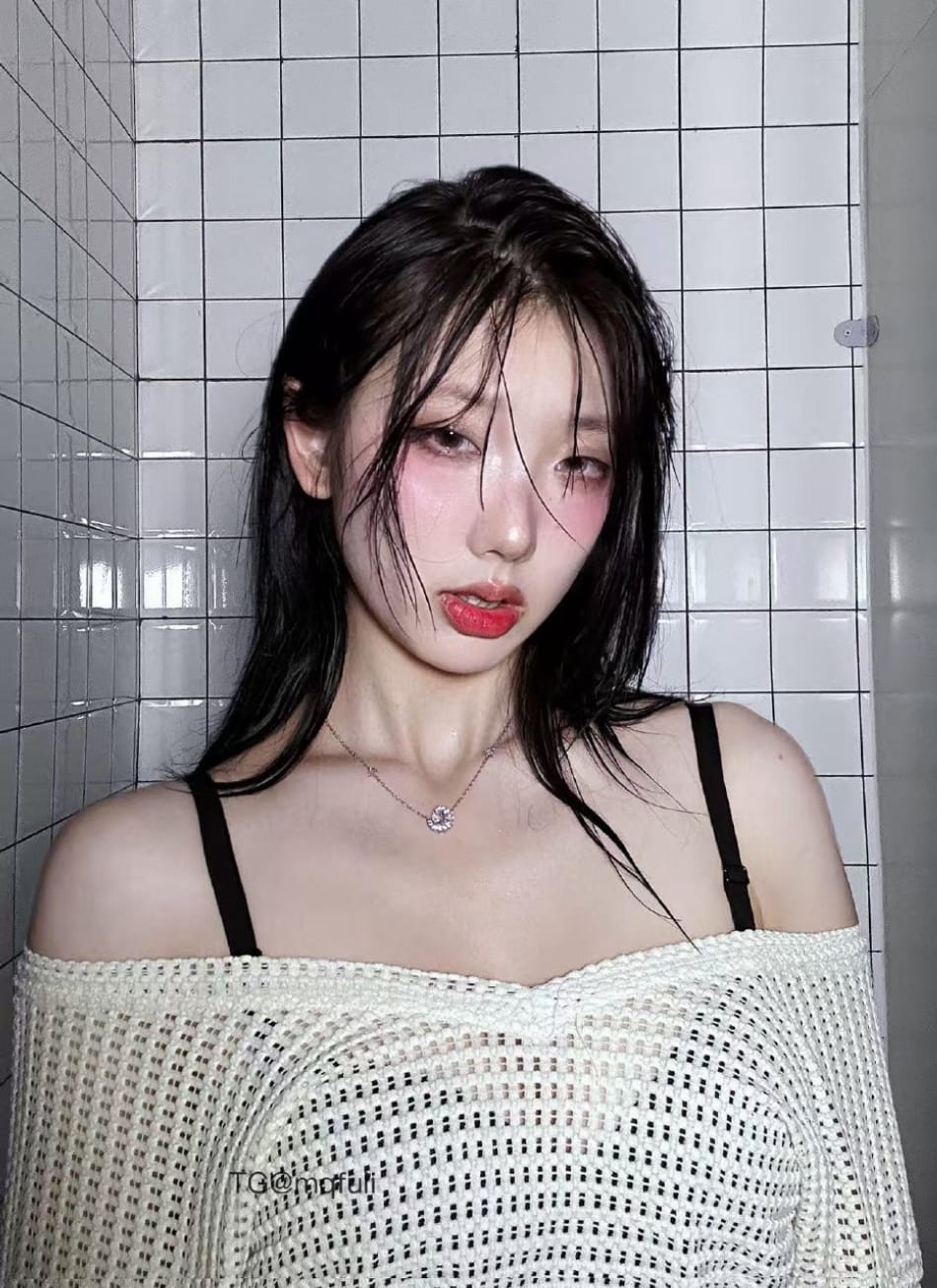 qin秦宋 2025-06-04 17:21:10 有点湿湿的，不信你摸摸🥰 第4张