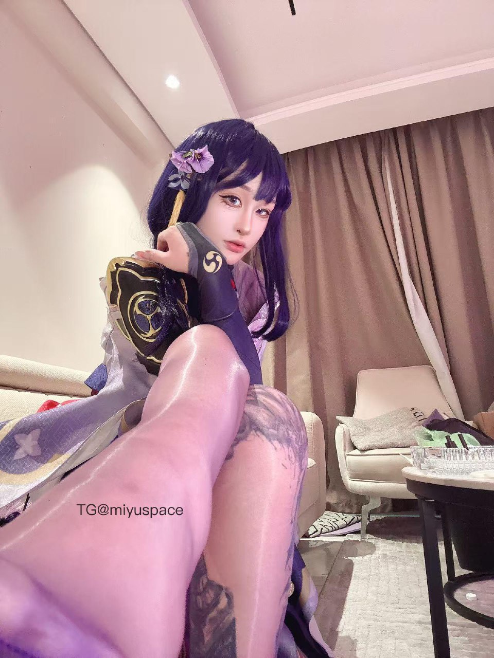 九条南无 2025-06-04 13:45:20 👅脚吧紫色丝袜和不穿都有！更有羞羞🥵姿势 第6张