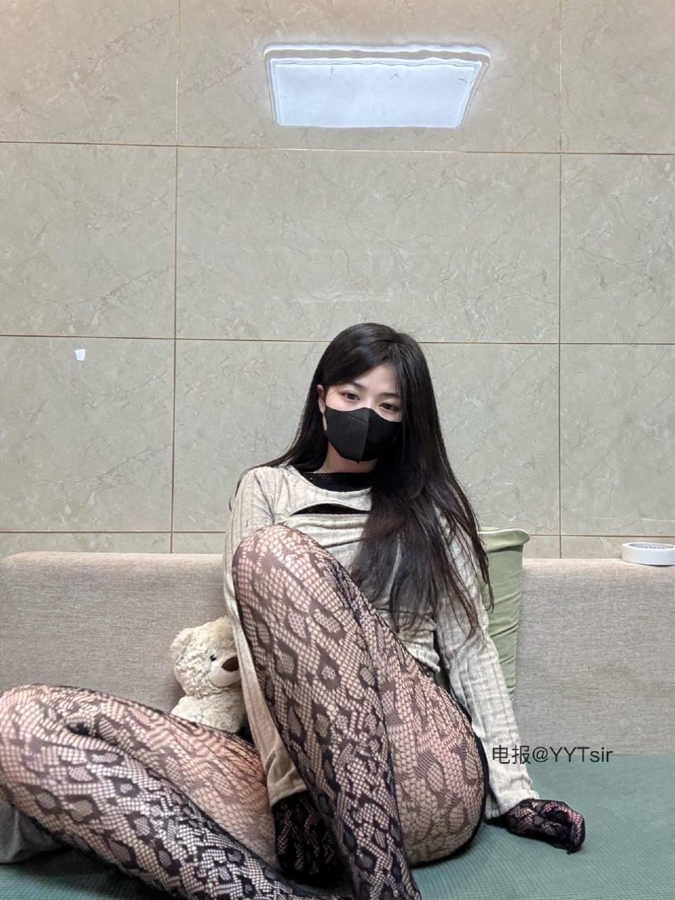 粉红袍袍 2025-06-04 17:23:17 白色蕾丝👙 第12张