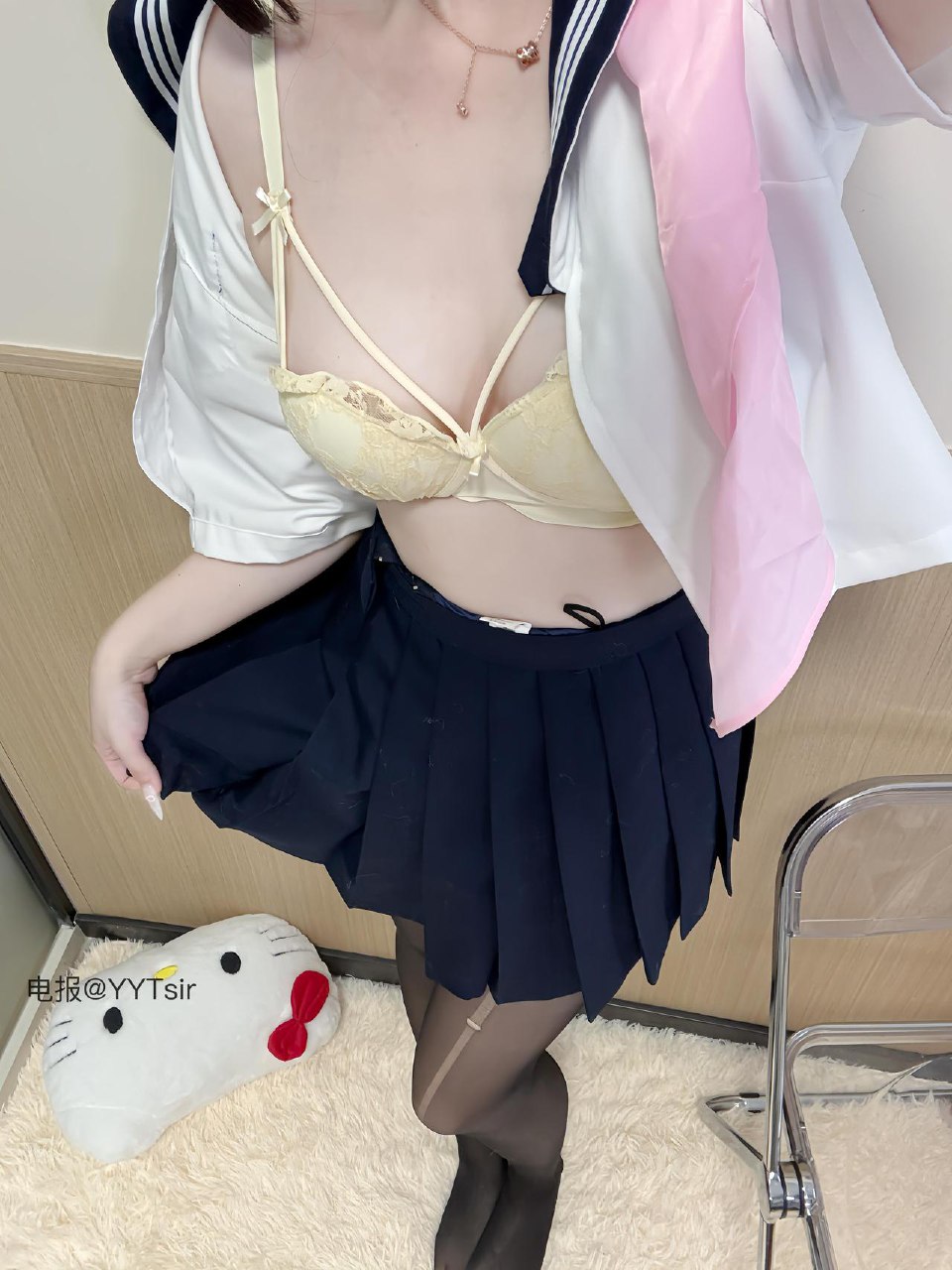 奶黄包 2025-06-05 09:46:38 #萝莉# 一只奶黄包 第2张