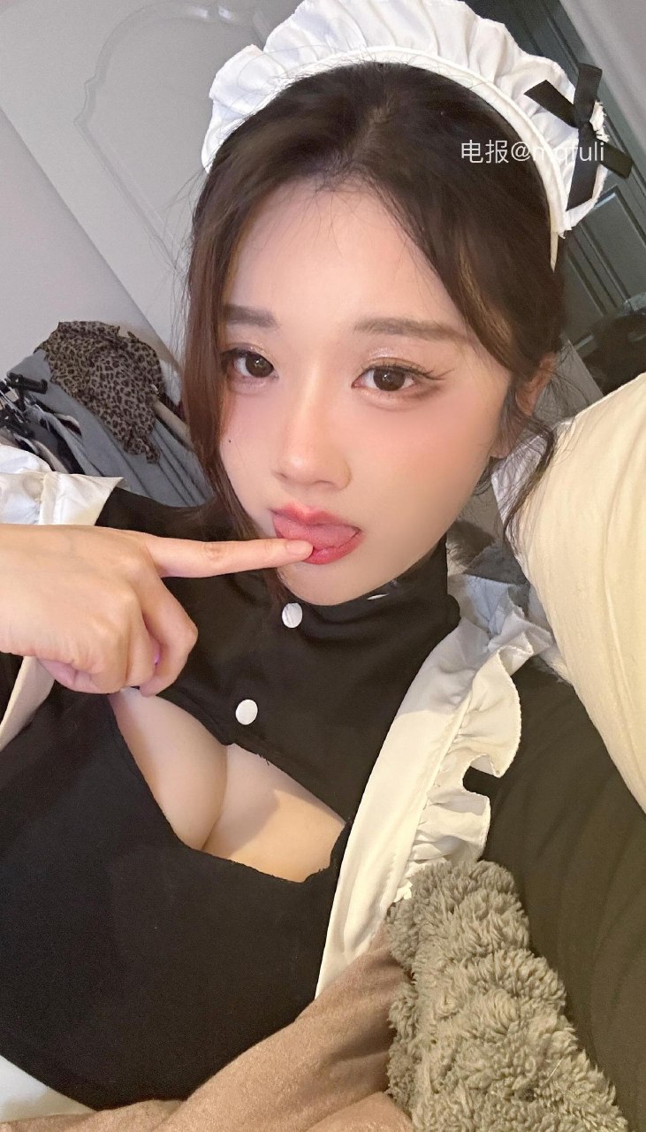 轩子巨2兔 2025-06-25 10:09:45 她私底下也是炸鸡啤酒都来的啊 第2张