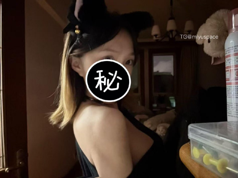 VC #Vickyyyii 2025-06-06 10:52:04 猫咪系列 大片x9 Vickyyyii 第4张