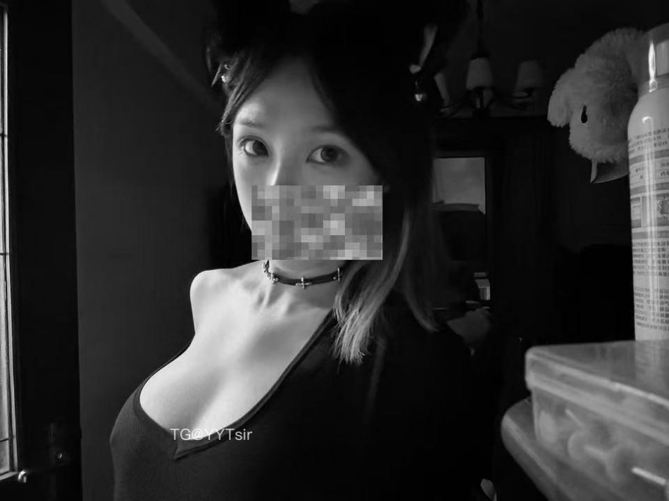 VC #Vickyyyii 2025-06-06 10:52:04 猫咪系列 大片x9 Vickyyyii 第8张