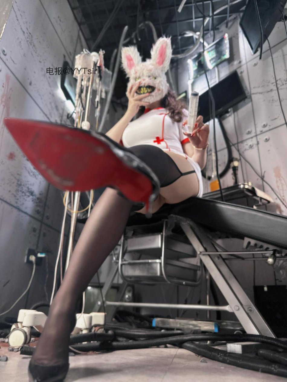 可可西 2025-06-05 16:40:15 付费贴#护士服➕丁字裤的诱惑 第30张