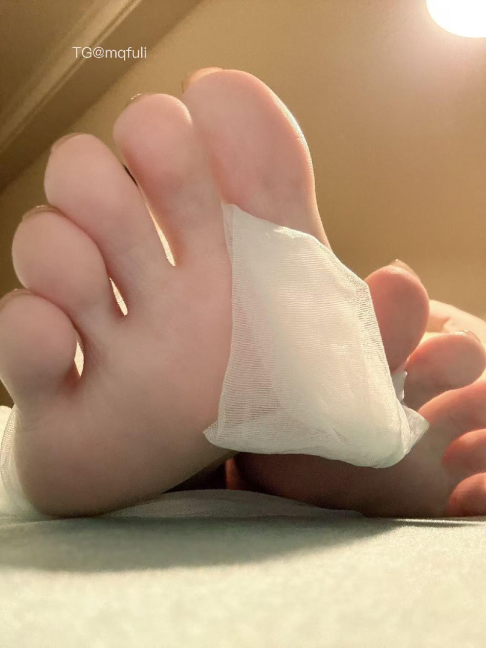 小仙女Elaine 2025-06-03 18:33:21 10张绝美大图来咯来咯 第8张