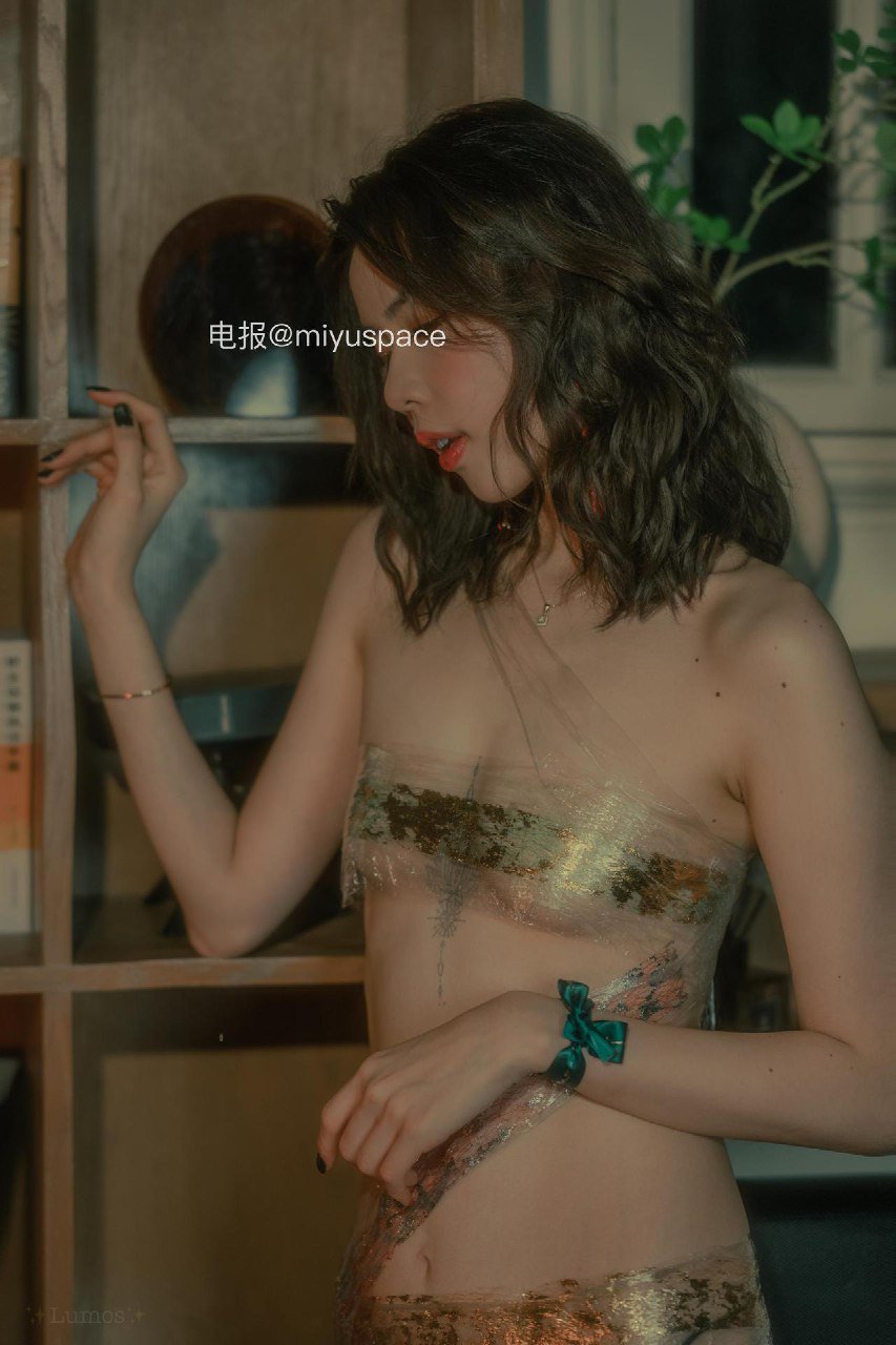 Lumos 2025-06-17 12:19:30 #付费贴# 苗疆网纱斜肩连体套装系列 第3张