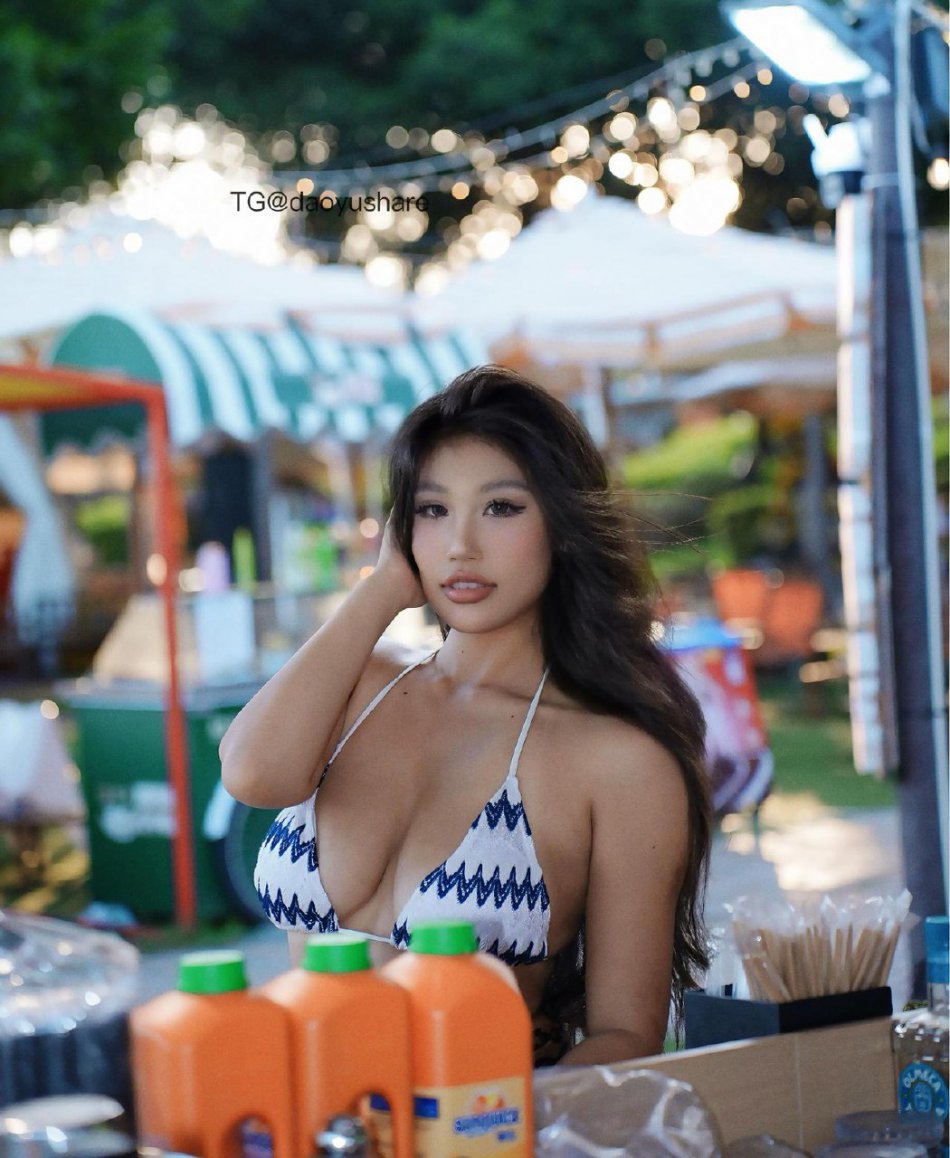 巧麦唛 2025-06-19 11:53:00 刚刚亲了风一口 过会它会吹在你脸上 第9张