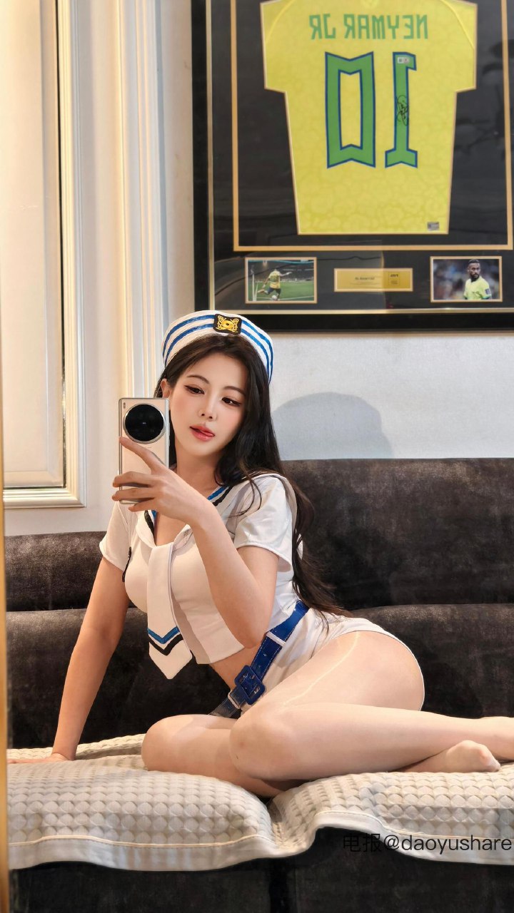 刘二萌 2025-07-06 15:25:11 学院风海军领水手制服套装㊙️ 第8张