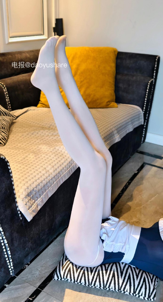 刘二萌 2025-07-06 18:07:30 可爱萌系cos女佣制服🔞㊙️ 第6张