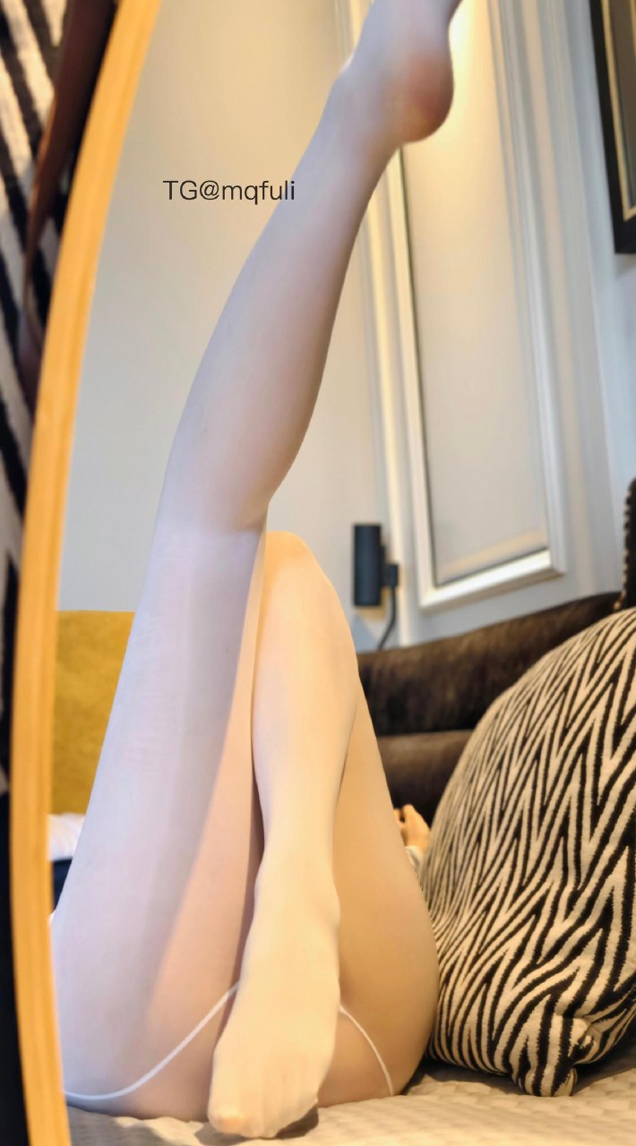 刘二萌 2025-07-06 18:07:30 可爱萌系cos女佣制服🔞㊙️ 第9张