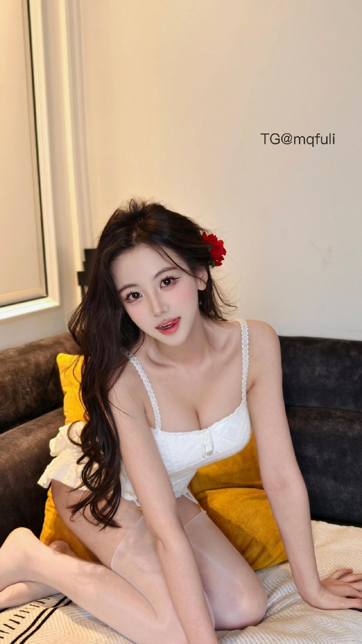 刘二萌 2025-07-14 16:28:37 乖是装的，吃定你的手段罢了🙈 第2张