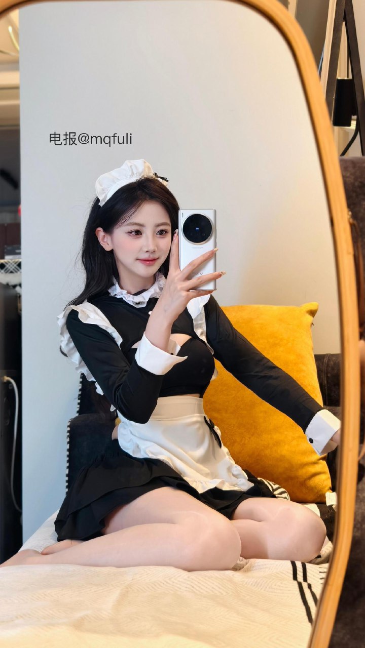 刘二萌 2025-07-15 17:15:13 性感女仆cos制服qqny🔞🔥 第10张