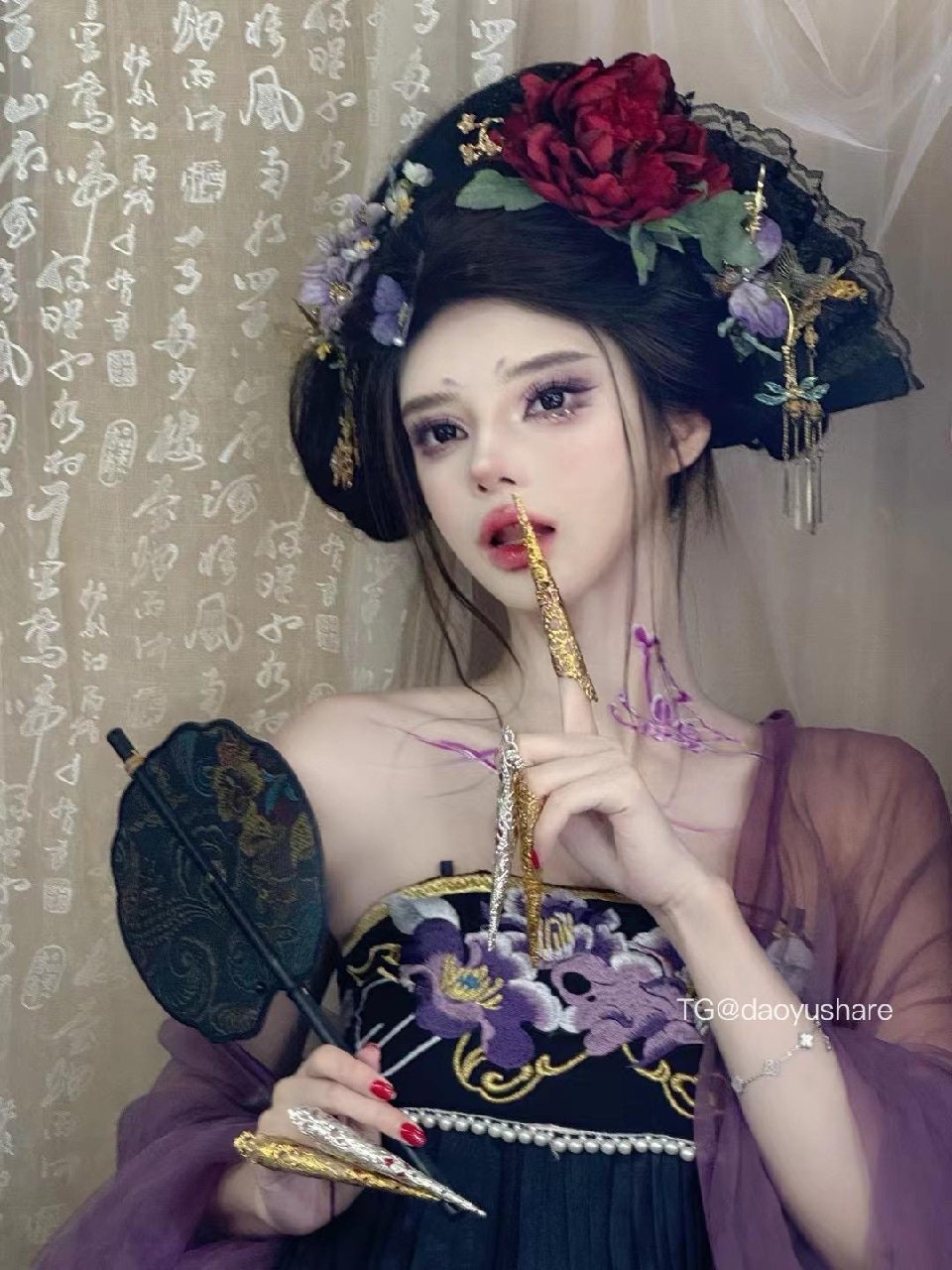 媛姐是个大长腿 2025-07-14 17:37:04 哥哥，喜欢就解锁 第2张