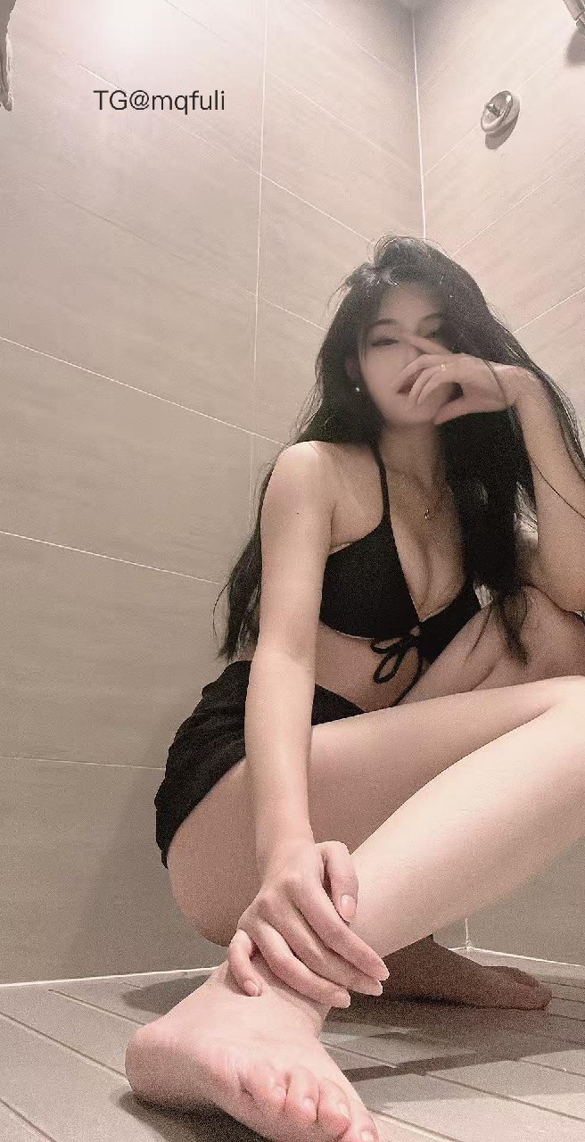 辰妈吖 2025-08-07 18:57:50 三点式比基尼裹裙 第5张