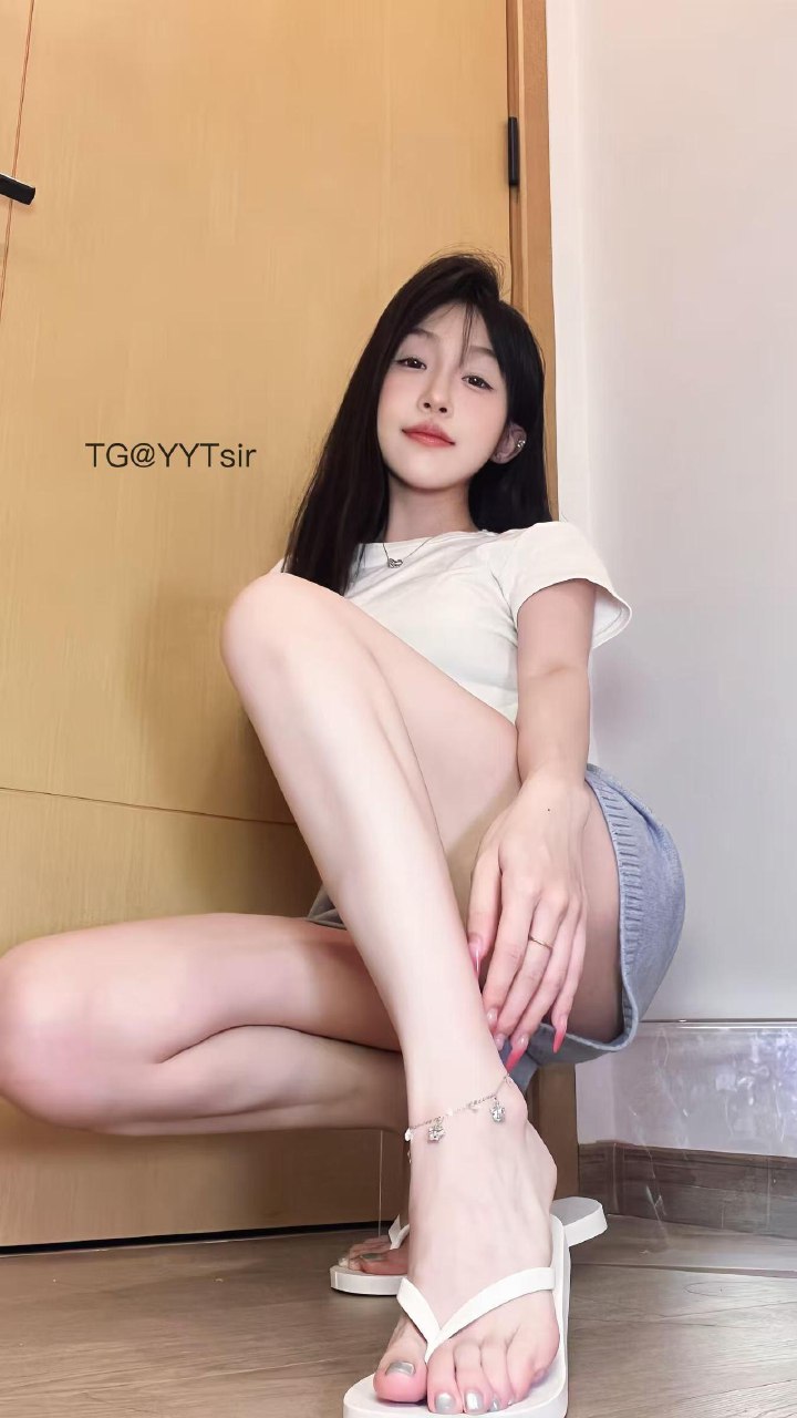 别拔虎牙 2025-08-08 22:36:55 包臀超短裙🥵 第3张