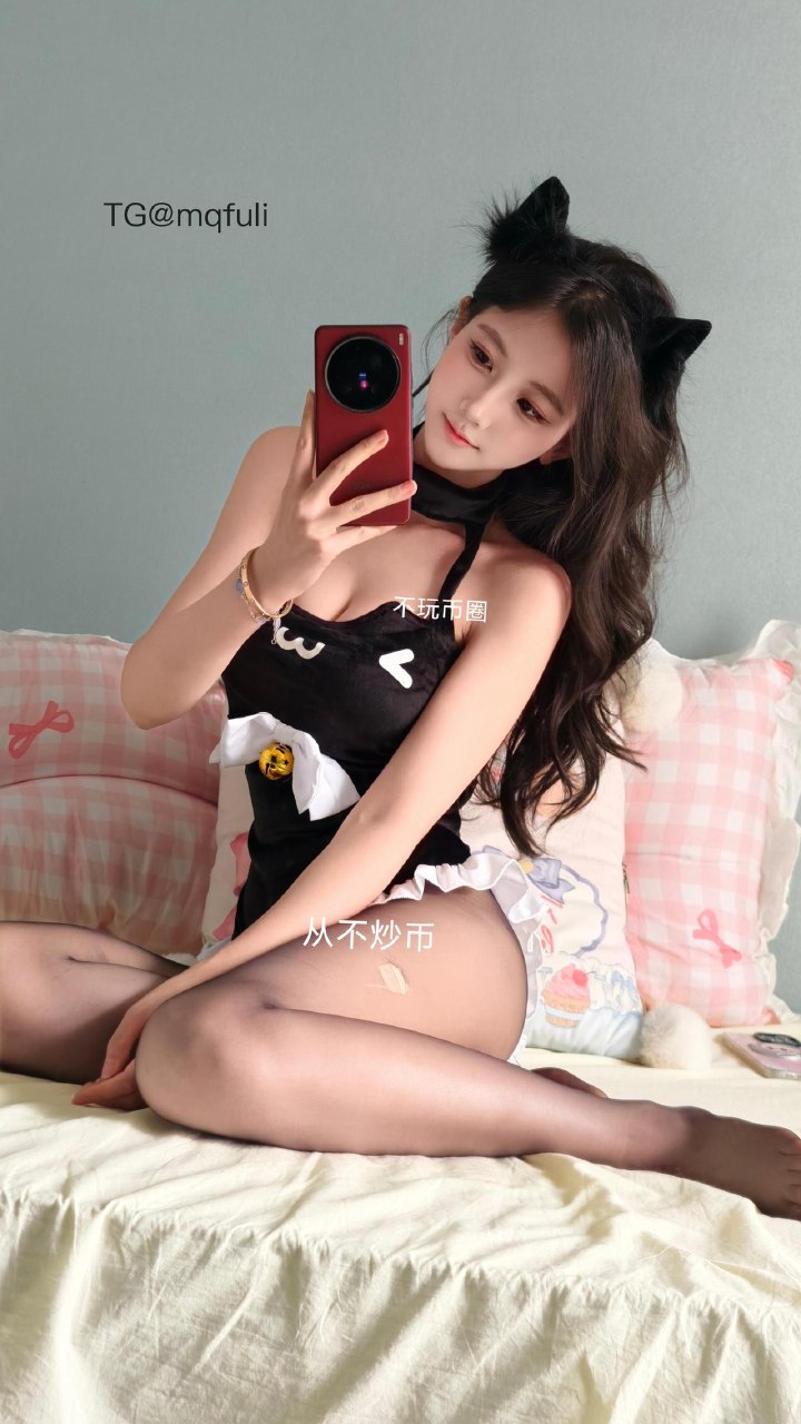 刘二萌 2025-08-09 17:06:28 反叛黑喵 女仆套装㊙️ 丰腴身姿更娇俏👄 第14张